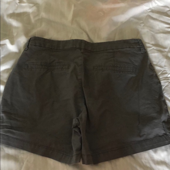 shorts - Picture 2 of 3